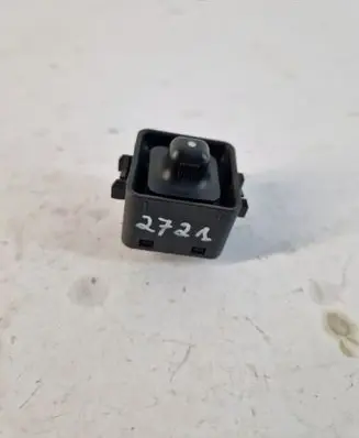 Mercedes-Benz E W124 Wing mirror switch 1248201810