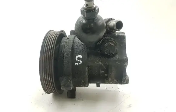 BMW 7 E65 E66 Power steering pump 676007404A
