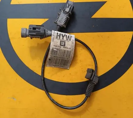 Opel Insignia A ABS brake wheel speed sensor 13128167