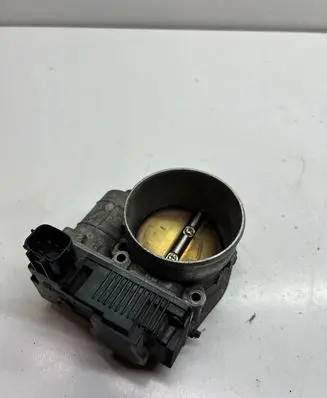 Infiniti FX Throttle body valve 161198J103