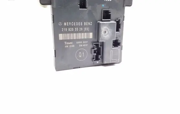 Mercedes-Benz CLS C219 Door control unit/module A2198203526