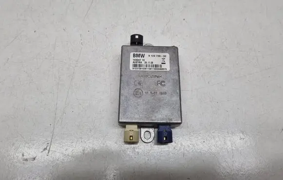 BMW 7 F01 F02 F03 F04 Aerial antenna amplifier 9123739