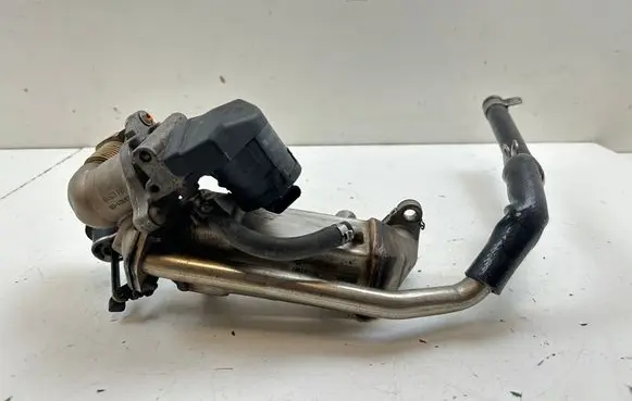 BMW X5 E70 EGR valve cooler 7805446