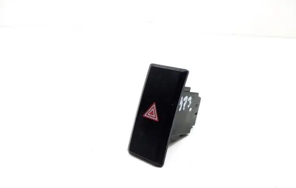 Toyota Prius (XW50) Hazard light switch 8433247050