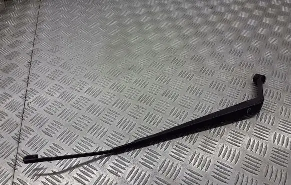 Toyota Avensis Verso Front wiper blade arm