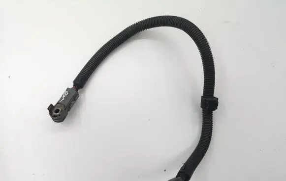 Toyota Yaris Positive cable (battery) 8282320080