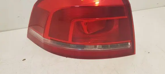 Volkswagen PASSAT B7 Rear/tail lights set 