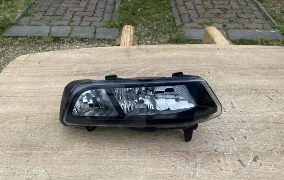 Volkswagen Polo V 6R Front fog light 6C0941662C