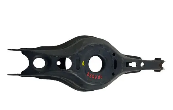 Toyota C-HR I Rear upper control arm/wishbone 48730F4010