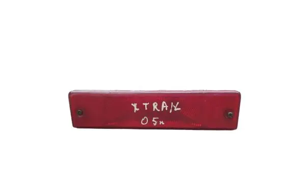 Nissan X-Trail T30 Rear bumper light B46