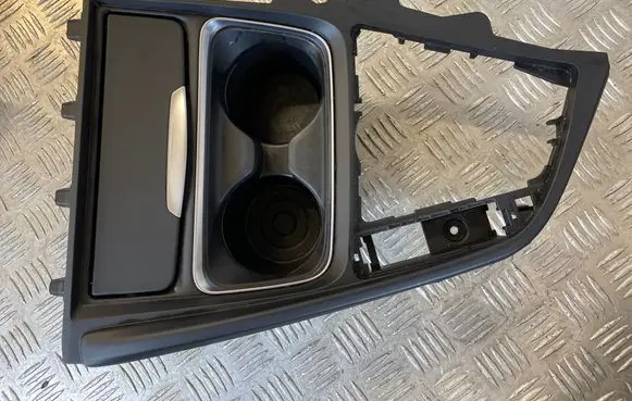BMW 3 F30 F35 F31 Cup holder front 82197007 9218925