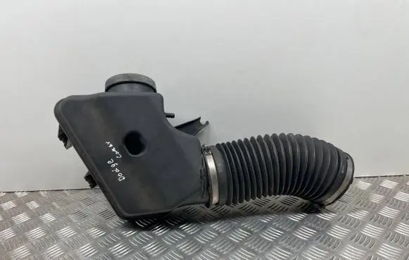 Dodge Grand Caravan Intake resonator 04861731AC 04861732AB