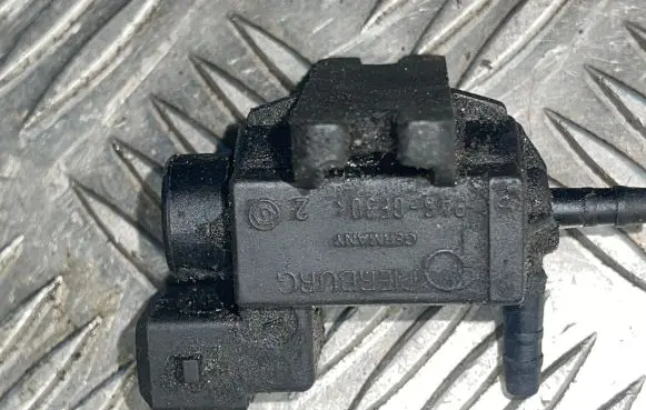Hyundai Tucson JM Turbo solenoid valve 72244500