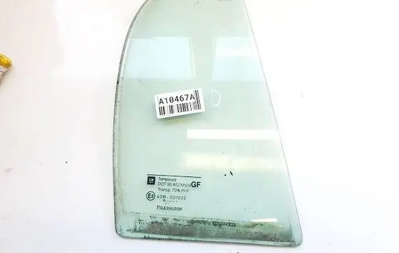 Opel Astra G Rear vent window glass DOT36AS2M129