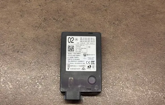 Mercedes-Benz E W213 Blind spot module A0009059807 A0009024936 A0009010605