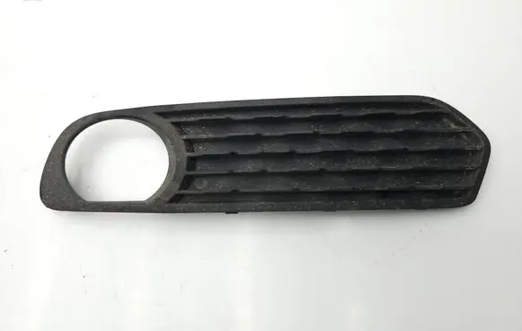 BMW 1 F20 F21 Front bumper lower grill 7245869 10833610