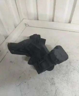 Mercedes-Benz E C207 W207 Throttle valve A6510900028