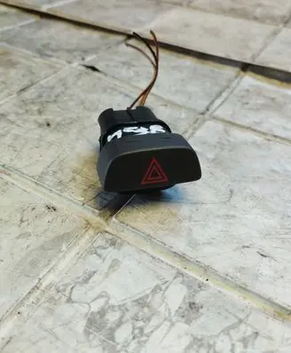 Ford Focus Hazard light switch 4M5T13A350AC