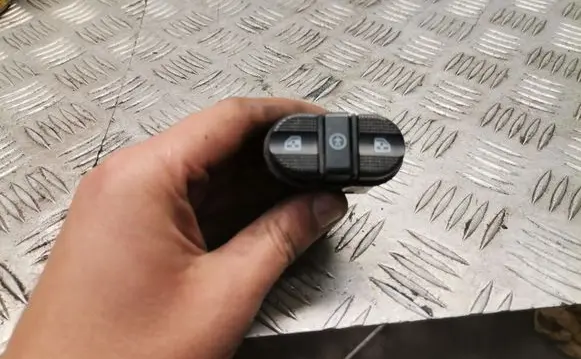Volkswagen Sharan Electric window control switch 7m0959855