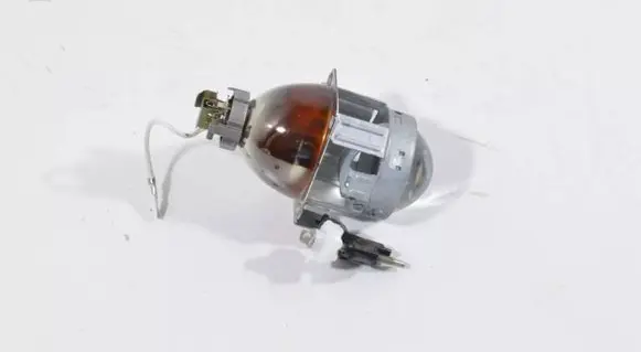 Porsche 911 996 Headlight part 99663106620 99663106621 99663105620