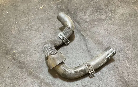 Audi A3 8Y Engine coolant pipe/hose 5Q0122063J PXR152195