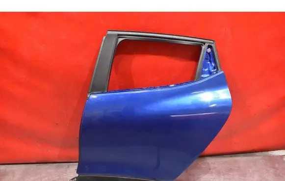 Renault Clio I Rear door 