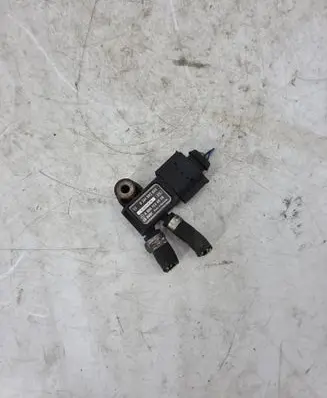 Mercedes-Benz ML W164 Exhaust gas pressure sensor 0281002823 A0061534928