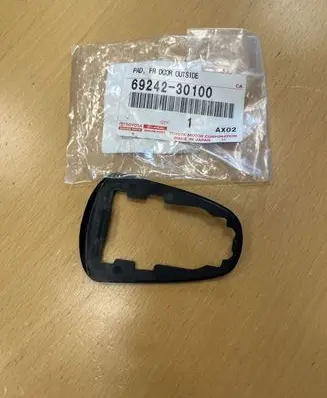 Toyota RAV 4 (XA40) Front door exterior handle 6924230100