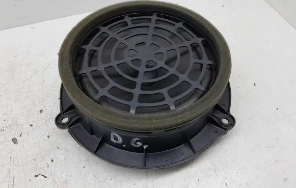 Audi A6 S6 C7 4G Parcel shelf speaker 4G1035411
