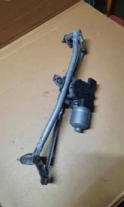 Audi A3 S3 8L Front wiper linkage and motor 1J1955113C 0390241531