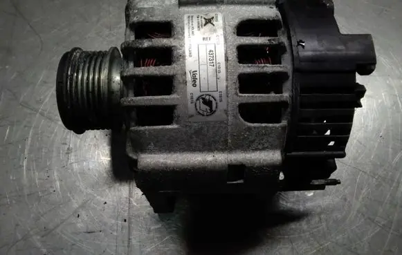 Audi A3 S3 8L Generator/alternator 437317 C542949N