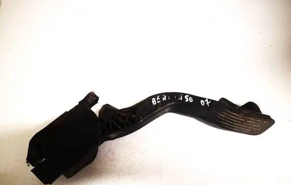 Citroen Berlingo Accelerator throttle pedal 9655467380 0280755037