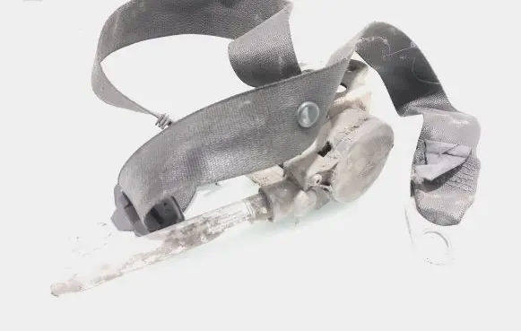 Volkswagen II LT Front seatbelt