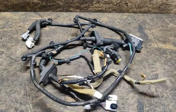 Infiniti Q70 Y51 Front door wiring loom 241246AK0A