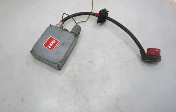 Audi A6 S6 C5 4B Xenon control unit/module 5DV00776057 60672695 2000B