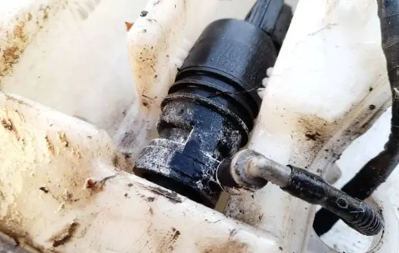 BMW 5 GT F07 Windscreen/windshield washer pump 6712693416001 6712-6934160-01