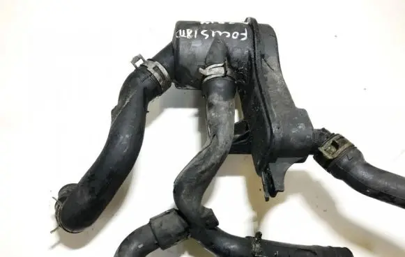 Ford Focus Breather/breather pipe/hose xs406a785ab