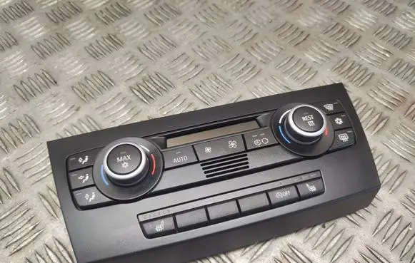 BMW X3 F25 Climate control unit 9182287 080065759 A2C53307711