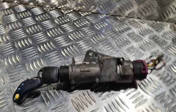 Volkswagen Golf IV Ignition lock