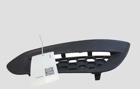 Volvo V60 Front bumper lower grill 31294129