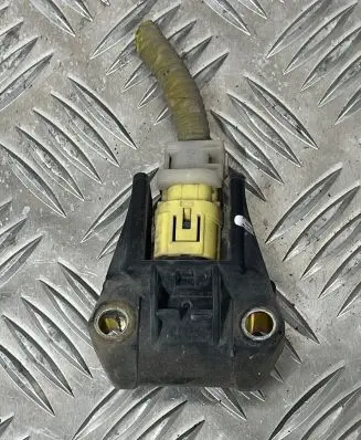 Subaru Legacy Airbag deployment crash/impact sensor 2521000080