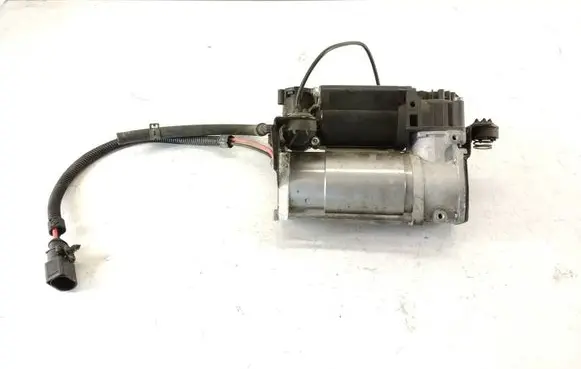 Audi A8 S8 D3 4E Air suspension compressor AP019