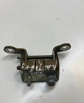 Renault Kadjar Rear door upper hinge
