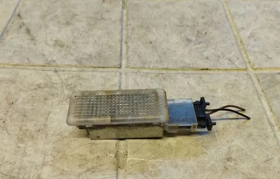 Volkswagen Touareg I Other interior light 7L0947415