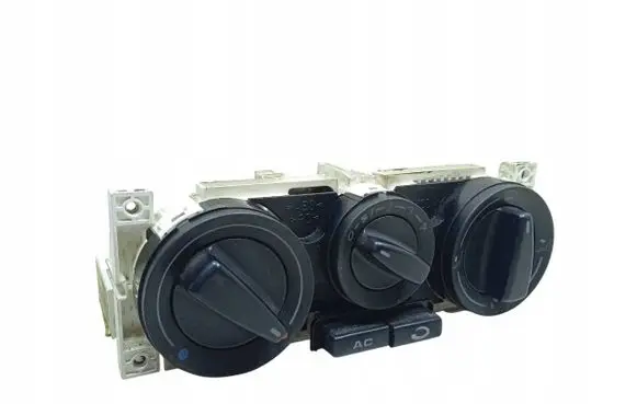 Volkswagen PASSAT B5 Climate control unit 1J0820045E 901510940000 659498K02