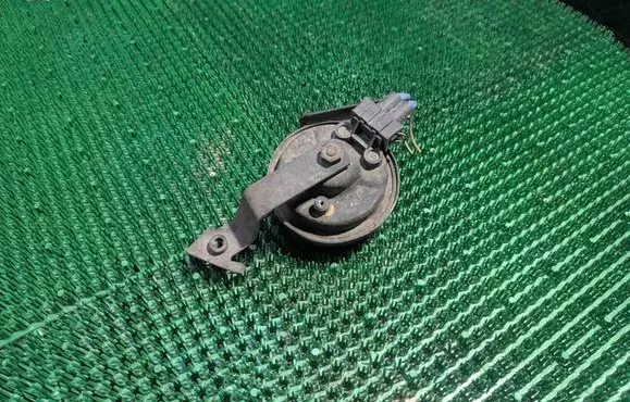 Volkswagen Bora Horn signal 191951221