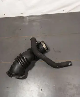 Audi A8 S8 D3 4E Air intake duct part 4E0145747D