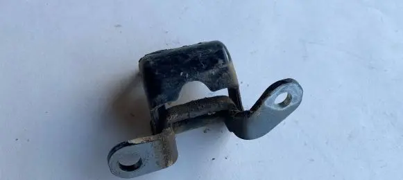 Honda CR-V Rear door upper hinge