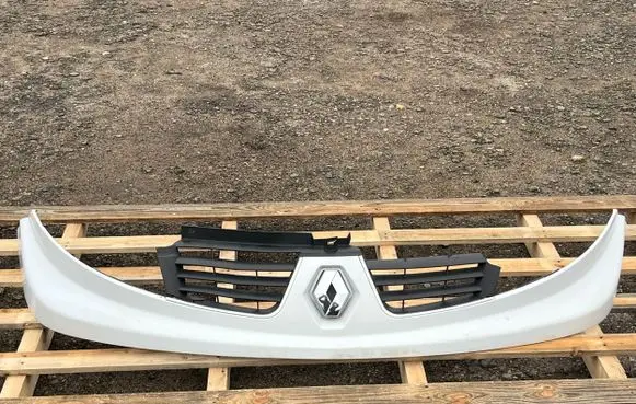 Renault Trafic II (X83) Front bumper upper radiator grill 623100247R 93856148