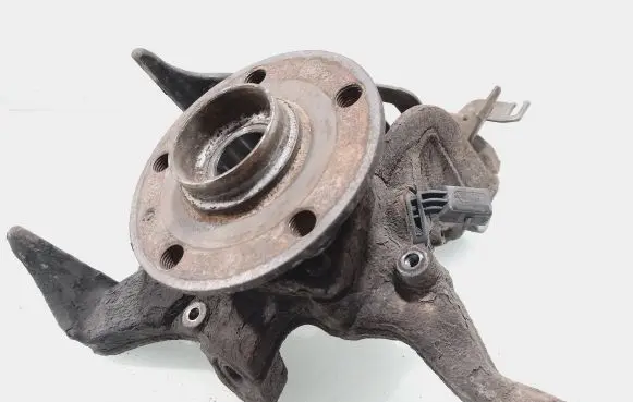 Volkswagen Golf Plus Front wheel hub spindle knuckle 1k0255t